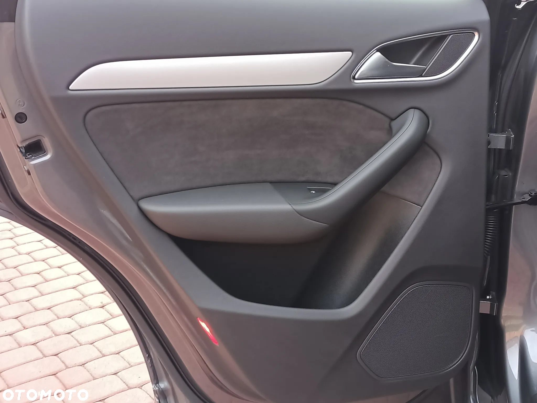 Audi Q3 2.0 TDI Quattro S tronic - 11