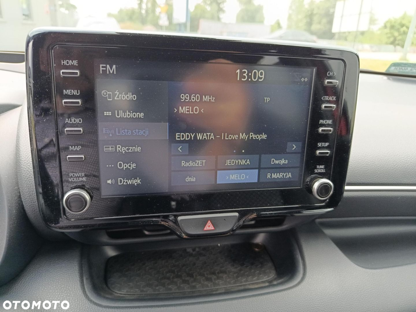 Toyota Yaris - 18