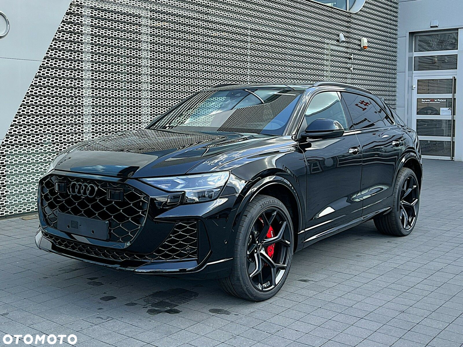 Audi RS Q8 - 8