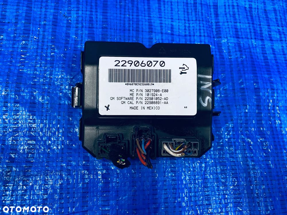 MODUŁ STEROWNIK ELEKTRYCZNEJ KLAPY BAGAŻNIKA OPEL INSIGNIA A KOMBI 2008- ; 22906070 ORYGINAŁ