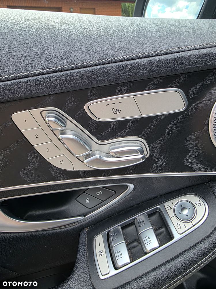 Mercedes-Benz GLC - 4