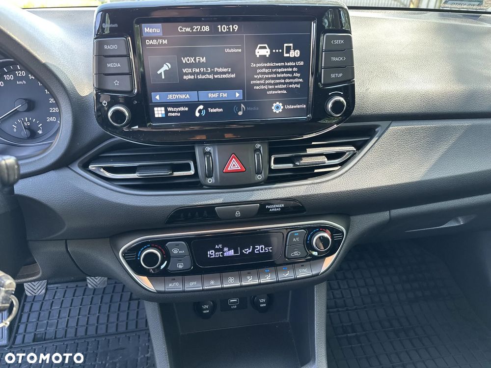 Hyundai i30 1.5 DPI Comfort - 23