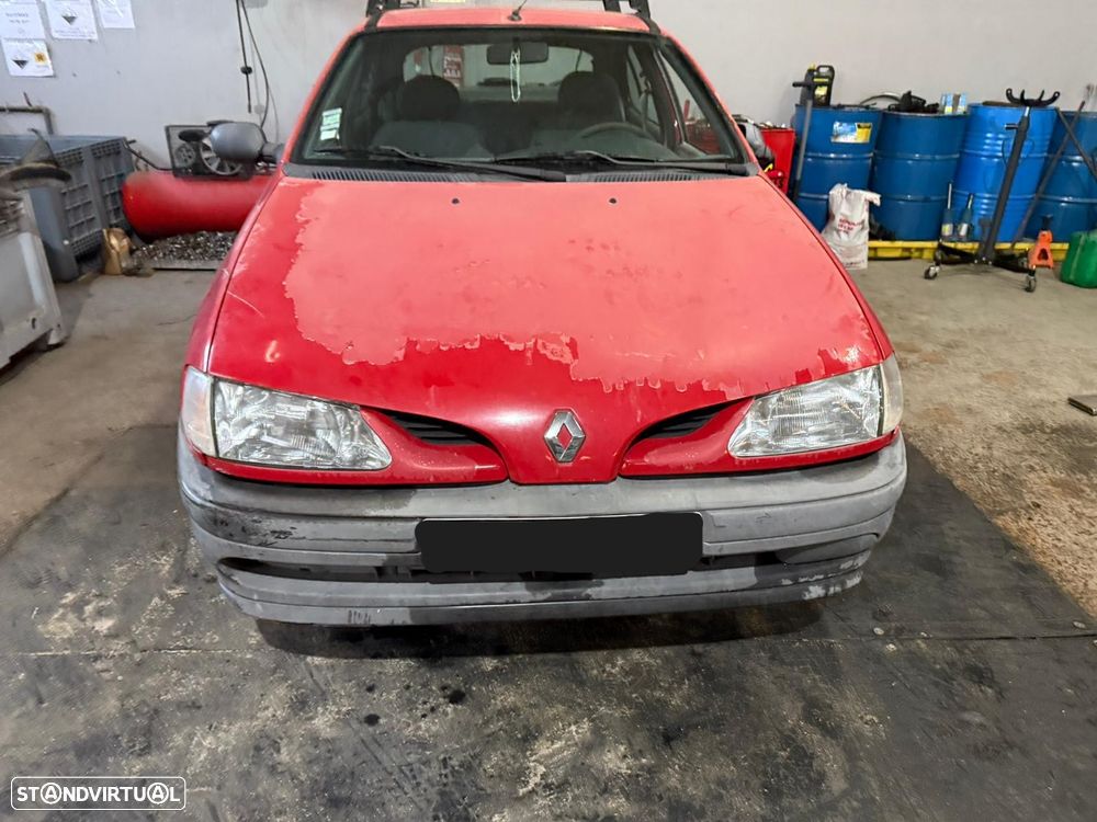 Renault Megane I 1.4 Ano 1997 Para Peças