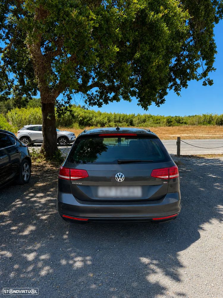 VW Passat Variant 1.6 TDI Confortline DSG - 3