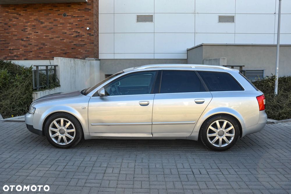 Audi A4 Avant - 2