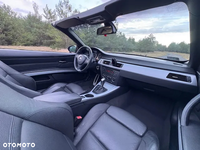 BMW Seria 3 320i Cabrio M Sport Edition - 18