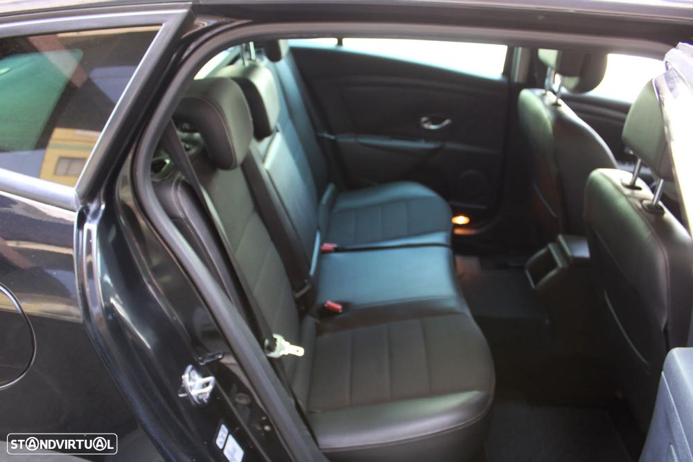 Renault Mégane Sport Tourer 1.5 dCi GT Line - 26