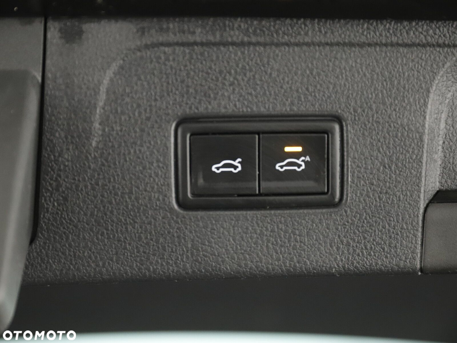 Volkswagen Passat - 22
