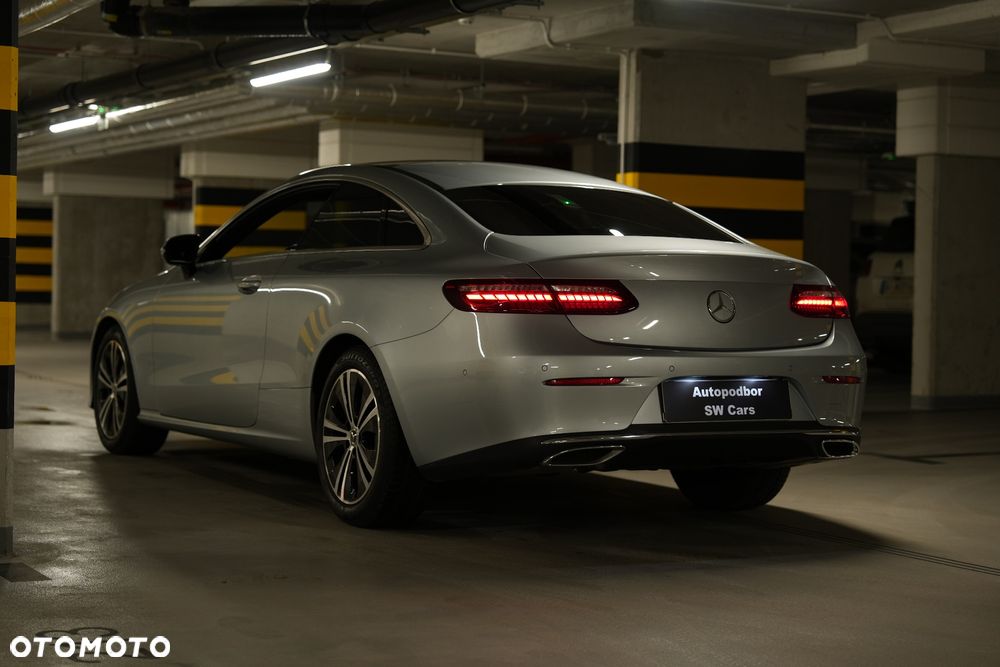 Mercedes-Benz Klasa E 200 9G-TRONIC - 4