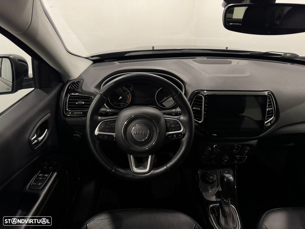 Jeep Compass 2.0 M-Jet Limited Auto - 8