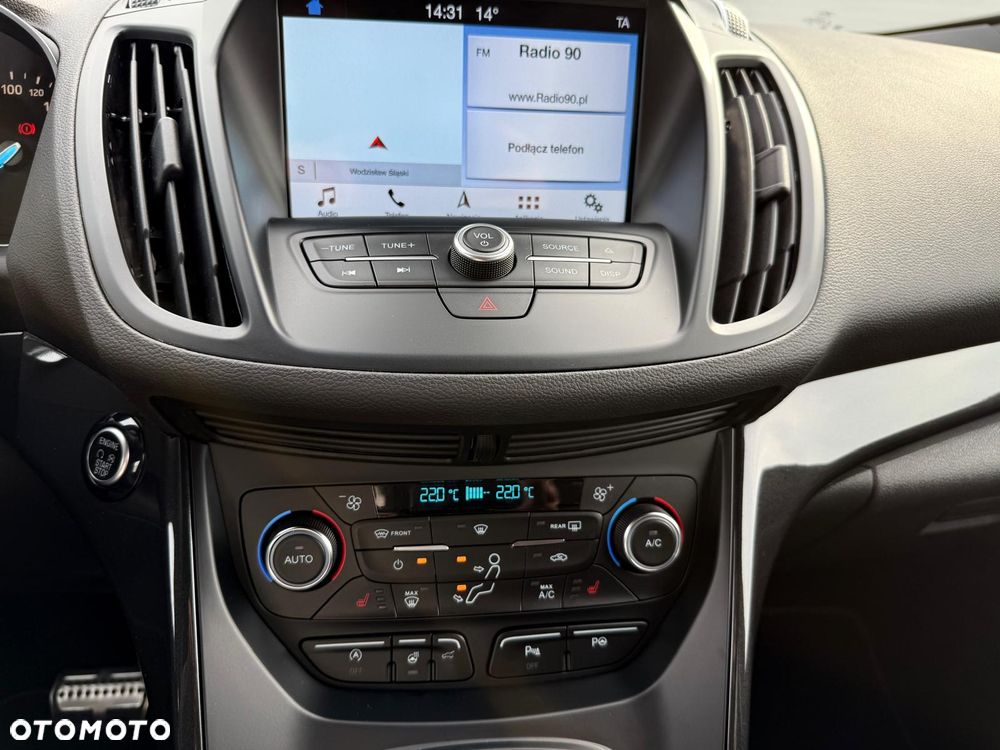 Ford Kuga - 22