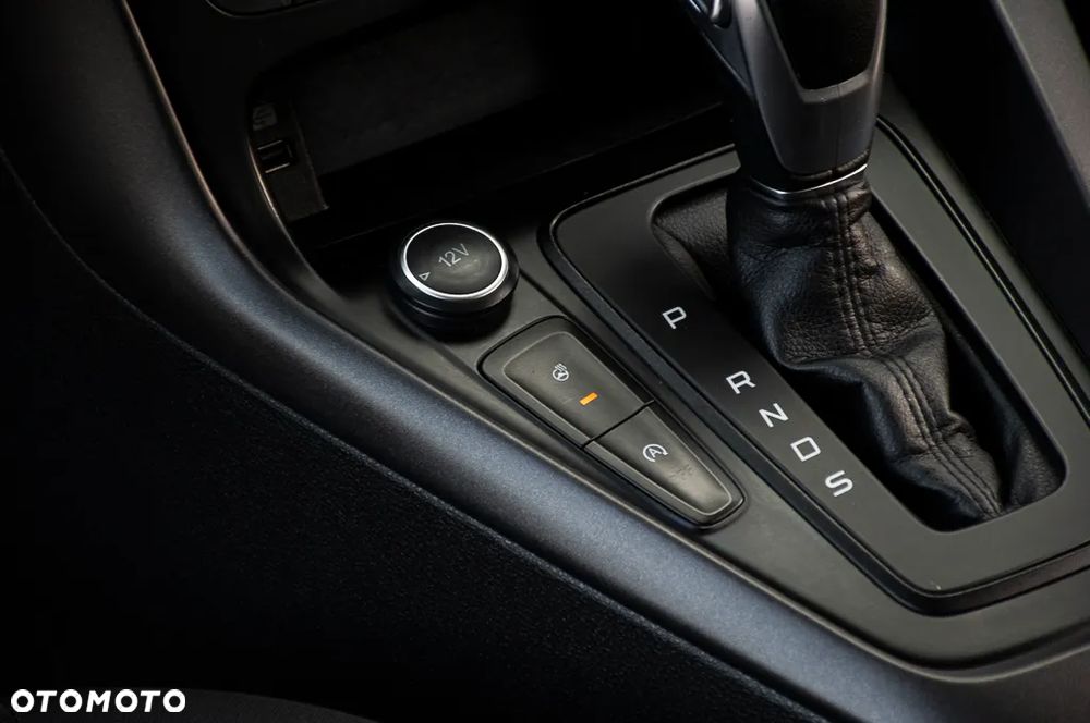 Ford Focus - 33