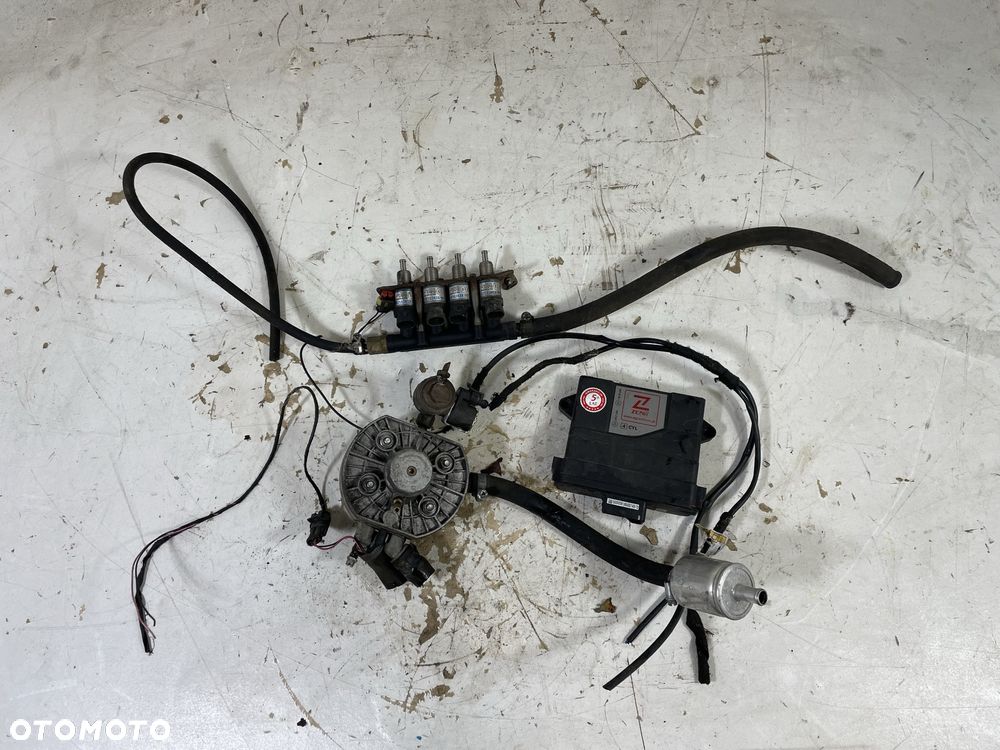 REDUKTOR PAROWNIK KME TUR 204 KM 67R-016555 INSTALACJA LPG - 1