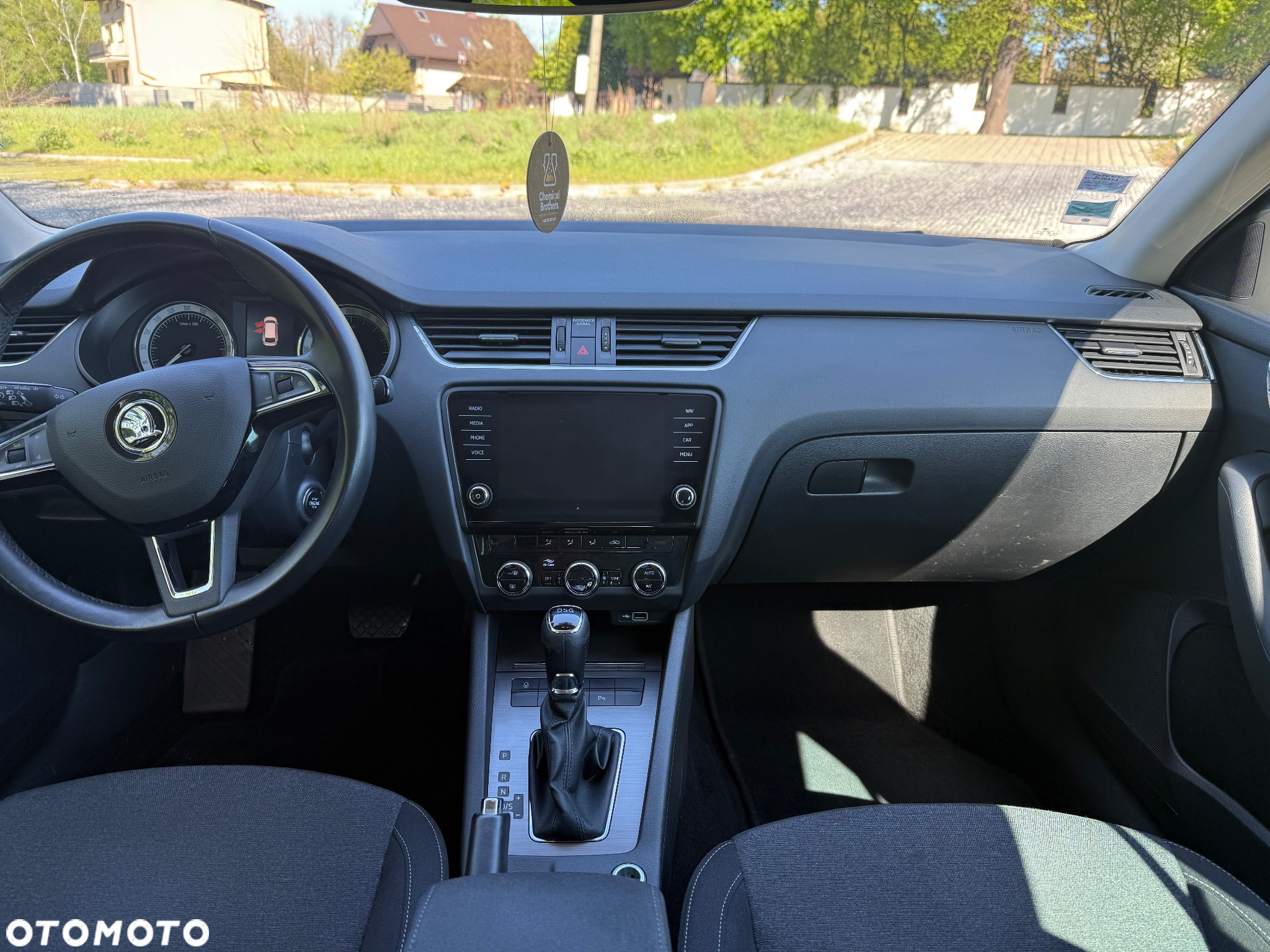 Skoda Octavia Combi 2.0 TDI DSG Edition - 12