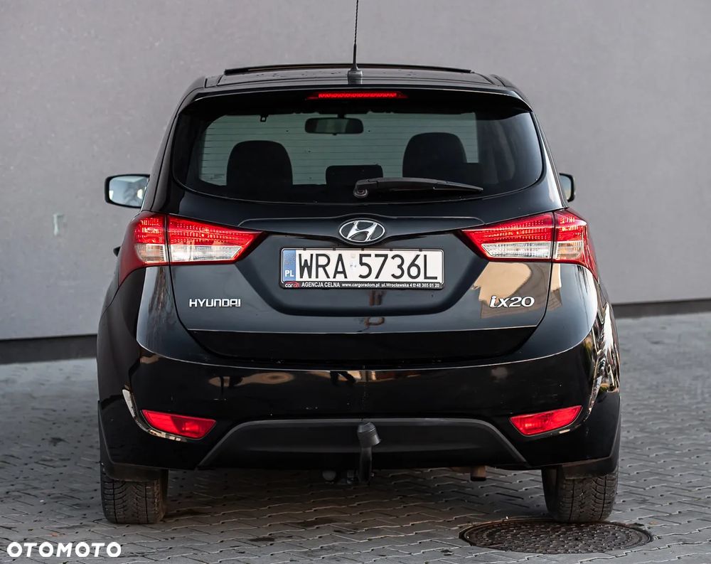 Hyundai ix20 - 11