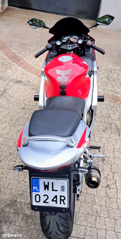 Honda CBR - 9