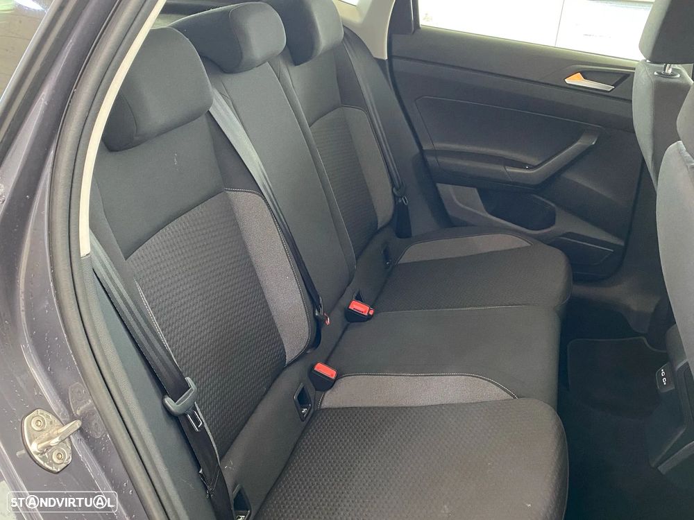 VW Polo 1.0 TSI Urban - 26