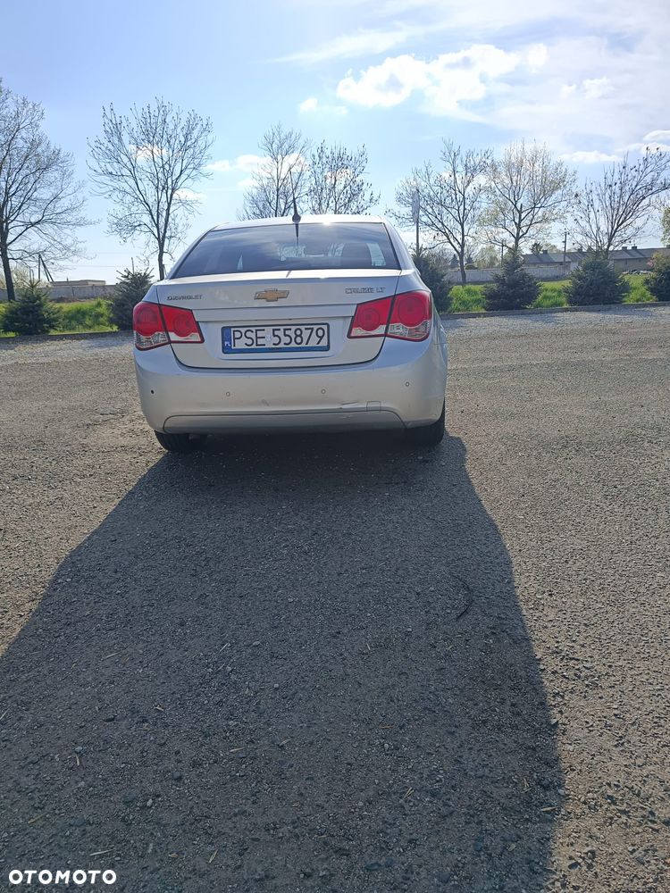 Chevrolet Cruze 1.8 LT - 5
