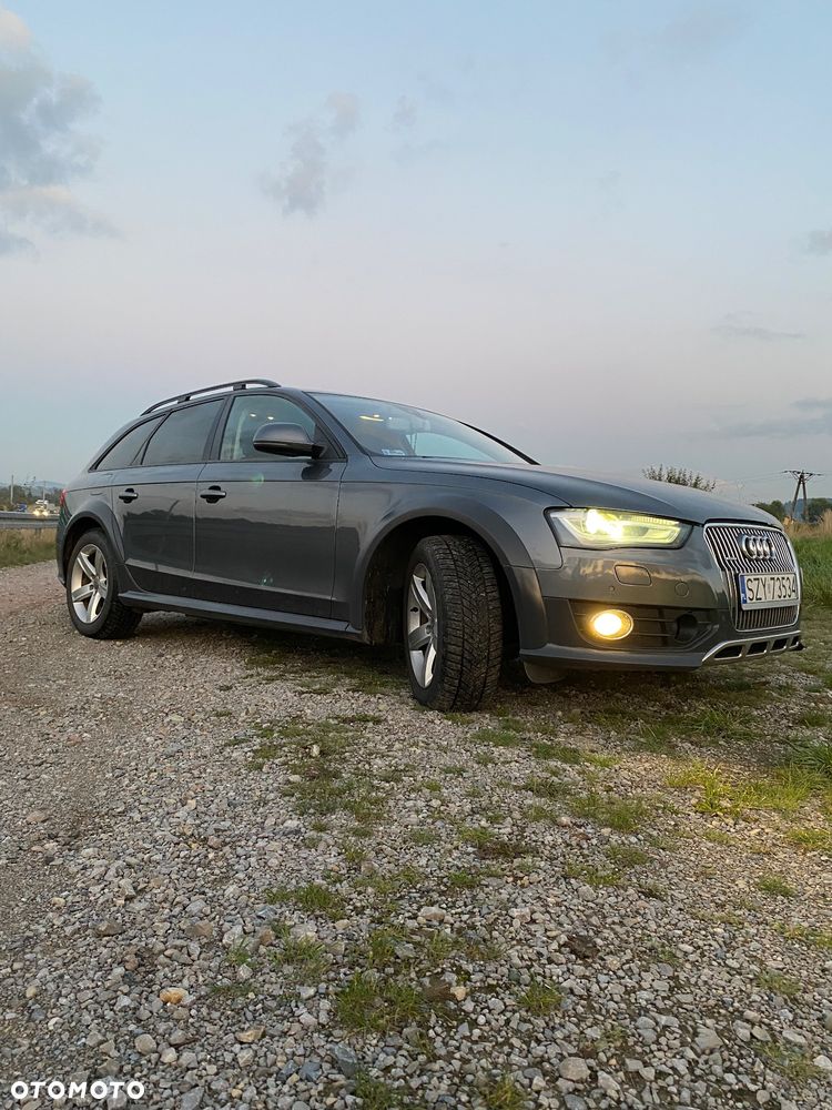 Audi A4 Allroad 2.0 TDI Quattro S tronic - 30
