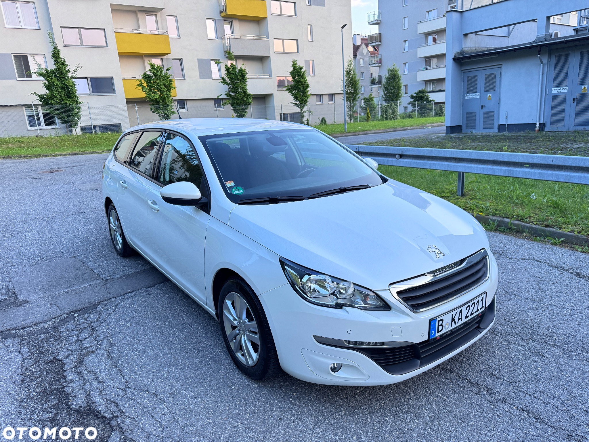 Peugeot 308 130 e-THP Stop & Start Active - 29