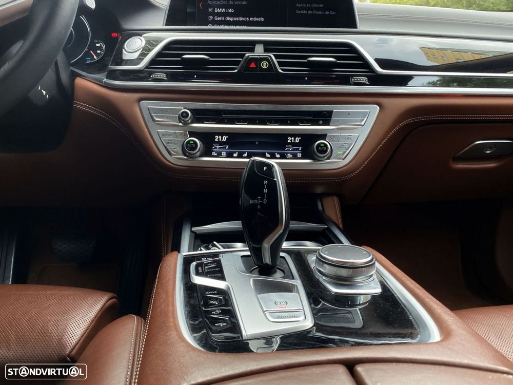 BMW 740 Le iPerformance Pack M - 16