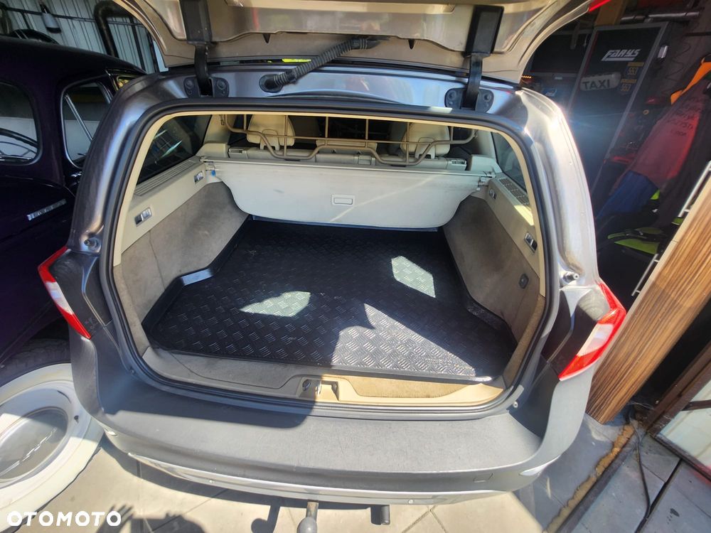 Volvo XC 70 T6 AWD Summum - 10
