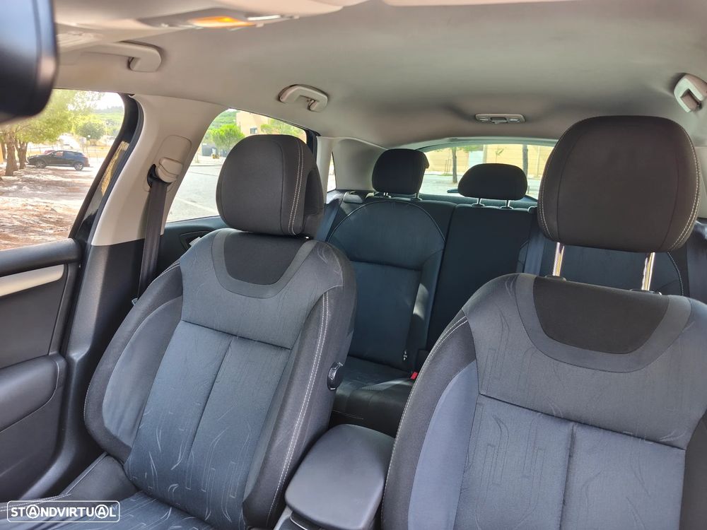 Citroën C4 1.6 e-HDi Air.Exclusive - 19