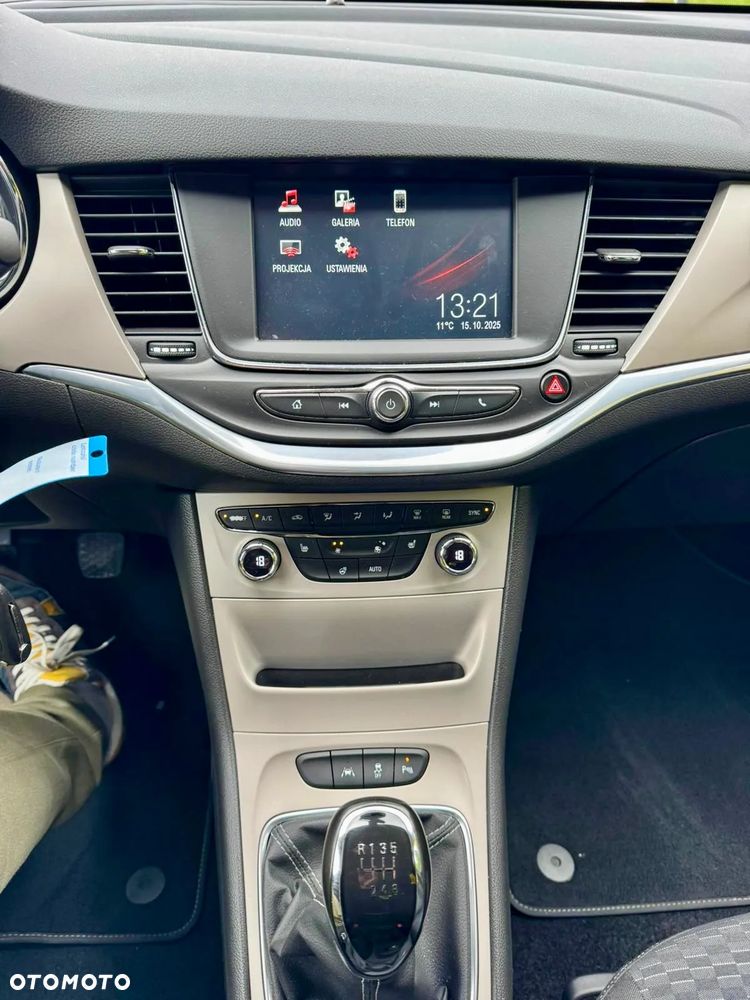 Opel Astra 1.4 Turbo Dynamic - 19