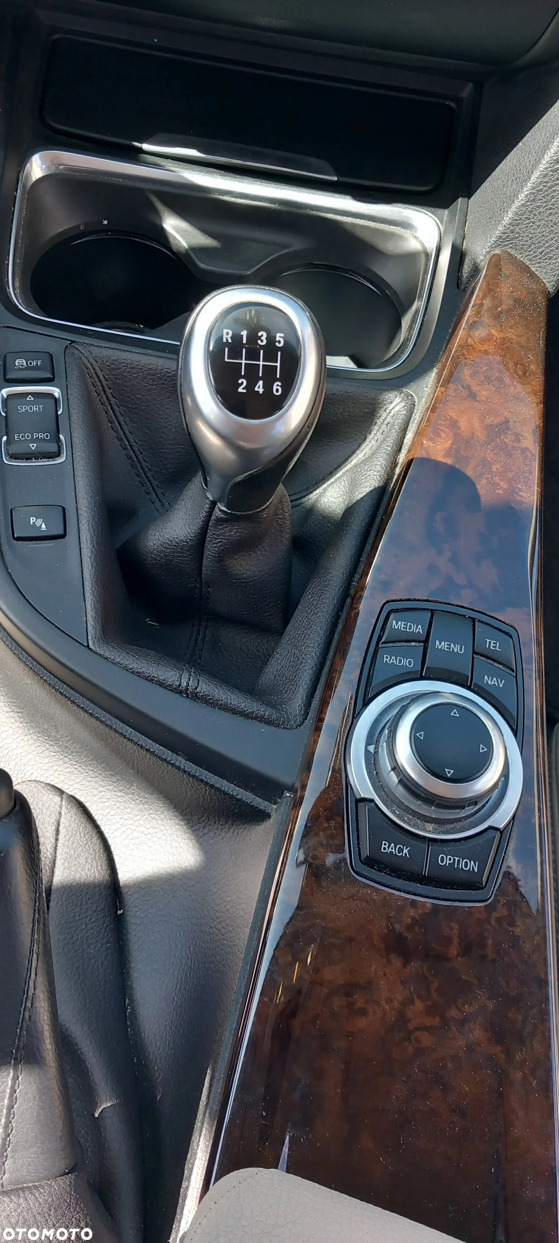 BMW Seria 3 318d Luxury Line - 11
