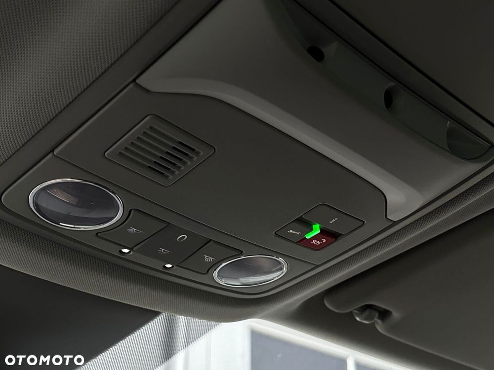 Skoda Karoq 1.5 TSI ACT Selection DSG - 32