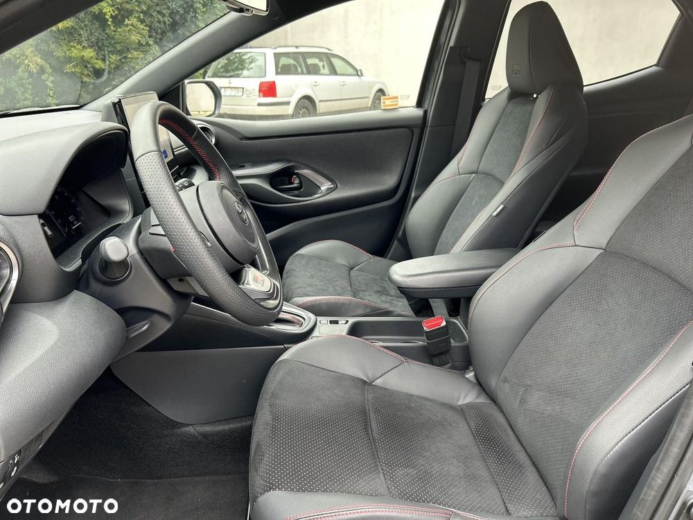 Toyota Yaris - 11