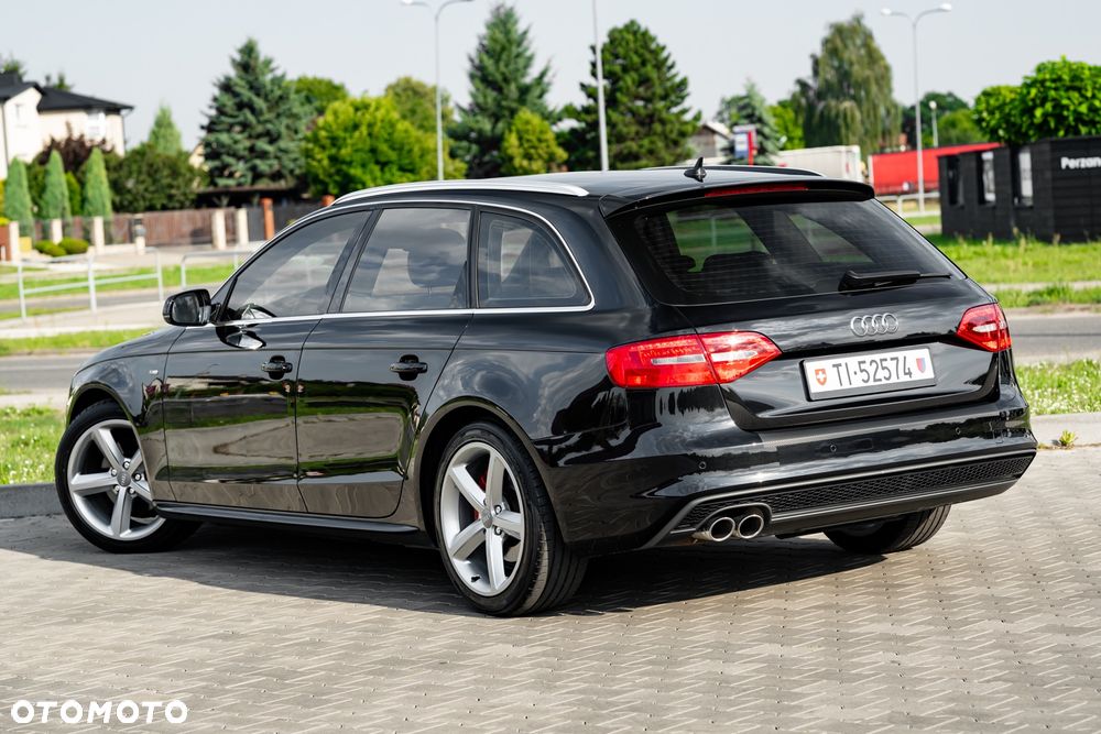 Audi A4 Avant 2.0 TDI DPF quattro S tronic S line Sportpaket - 14
