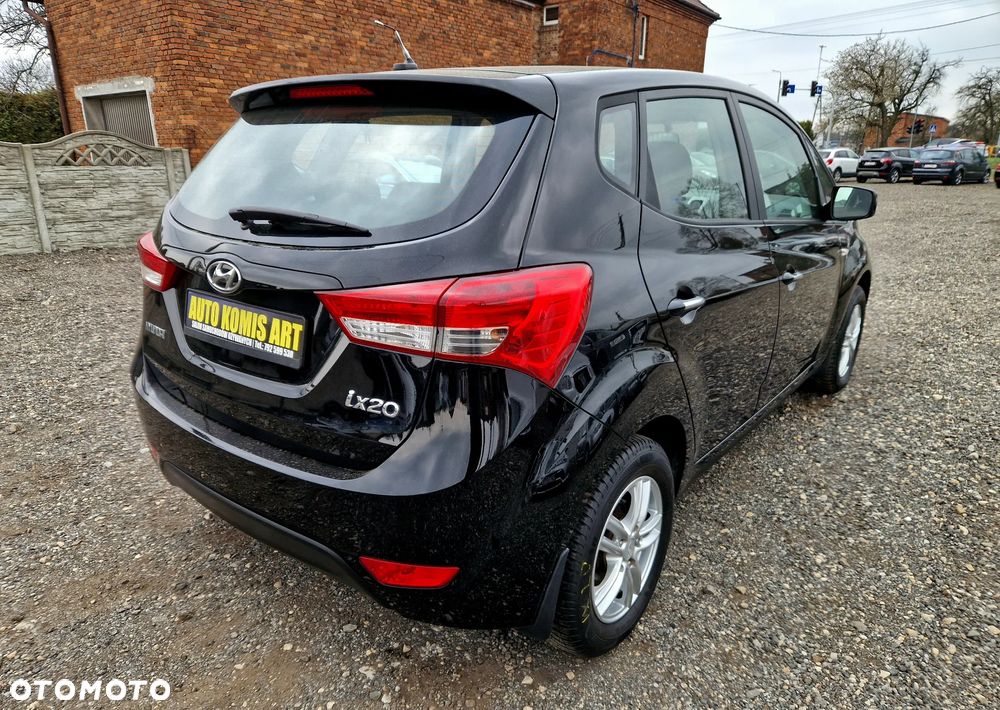 Hyundai ix20 - 7