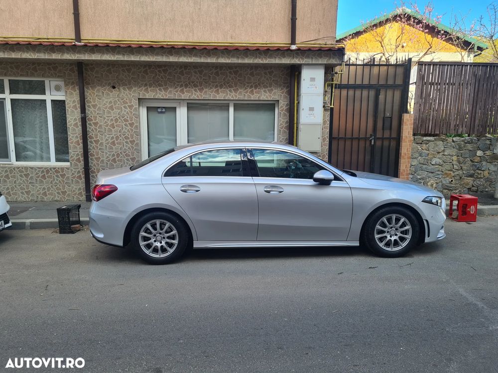 Mercedes-Benz A 200 - 18