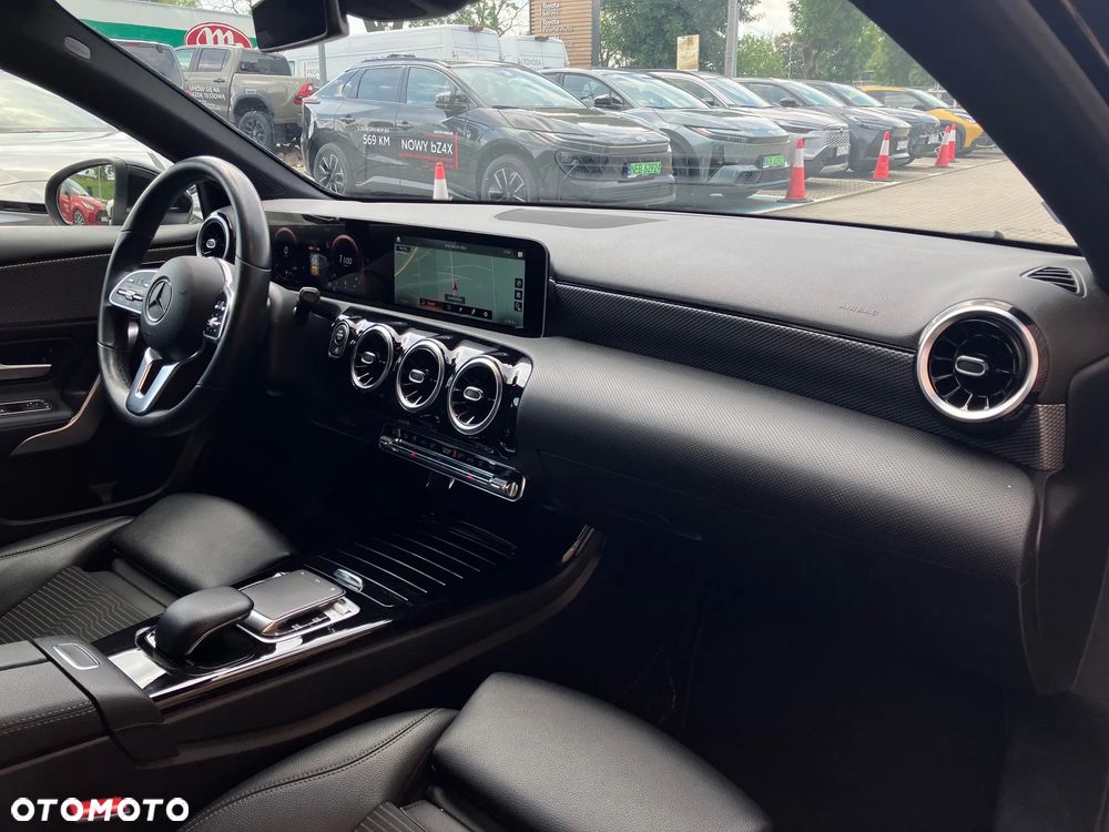 Mercedes-Benz Klasa A 200 Progressive 7G-DCT - 17