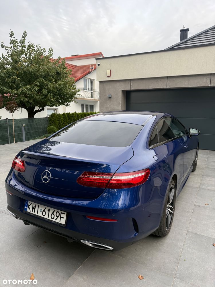 Mercedes-Benz Klasa E - 8