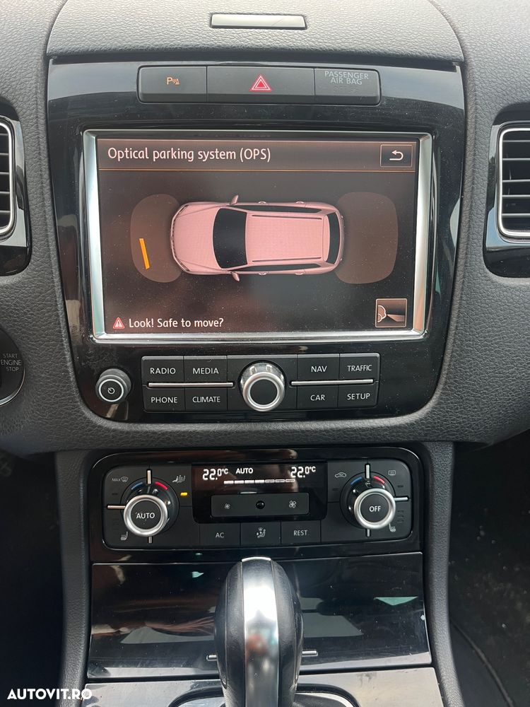 Volkswagen Touareg - 10