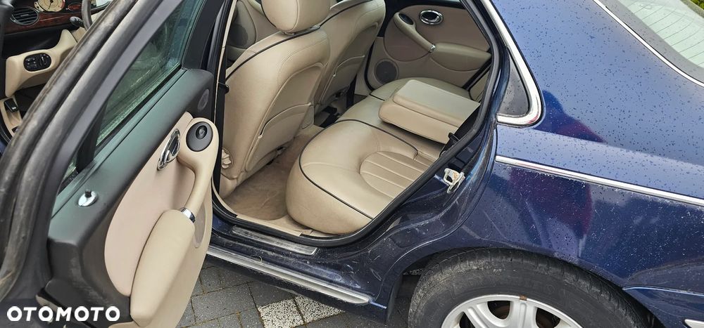 Rover 75 R 2.5i V6 - 10