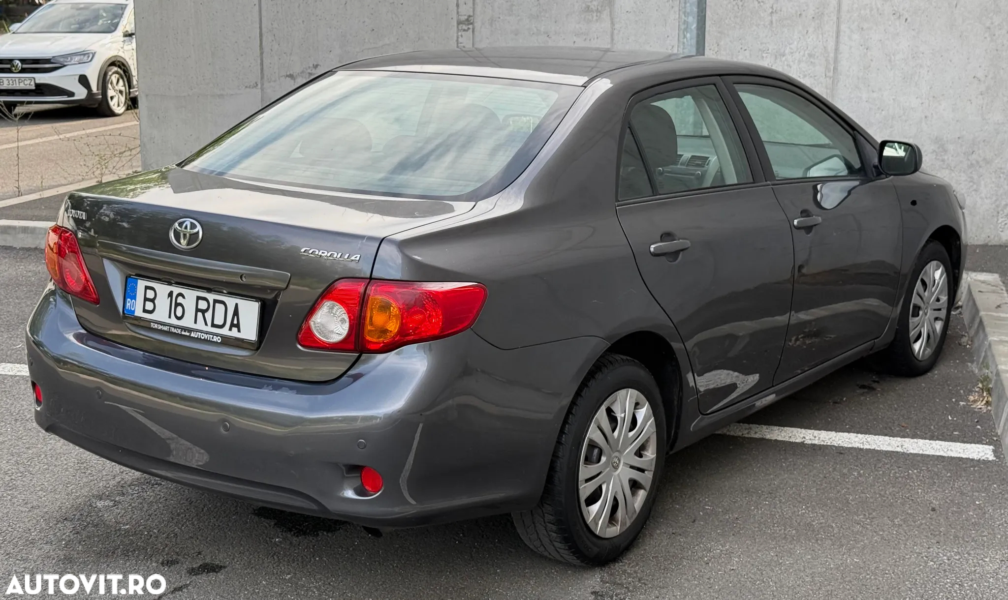 Toyota Corolla 1.4 Sdn. Terra - 4