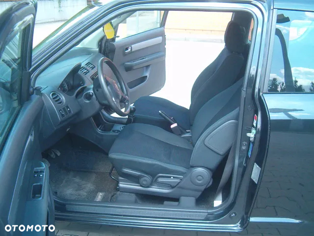 Suzuki Swift - 22