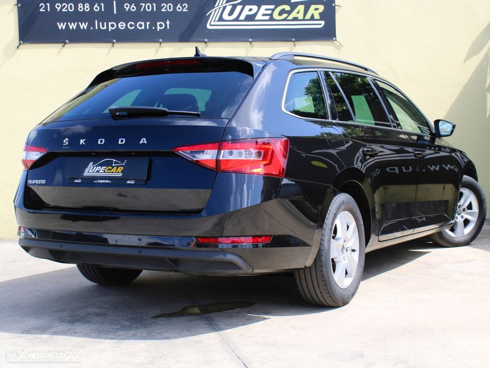 Skoda Superb Break 2.0 TDI Ambition DSG - 17