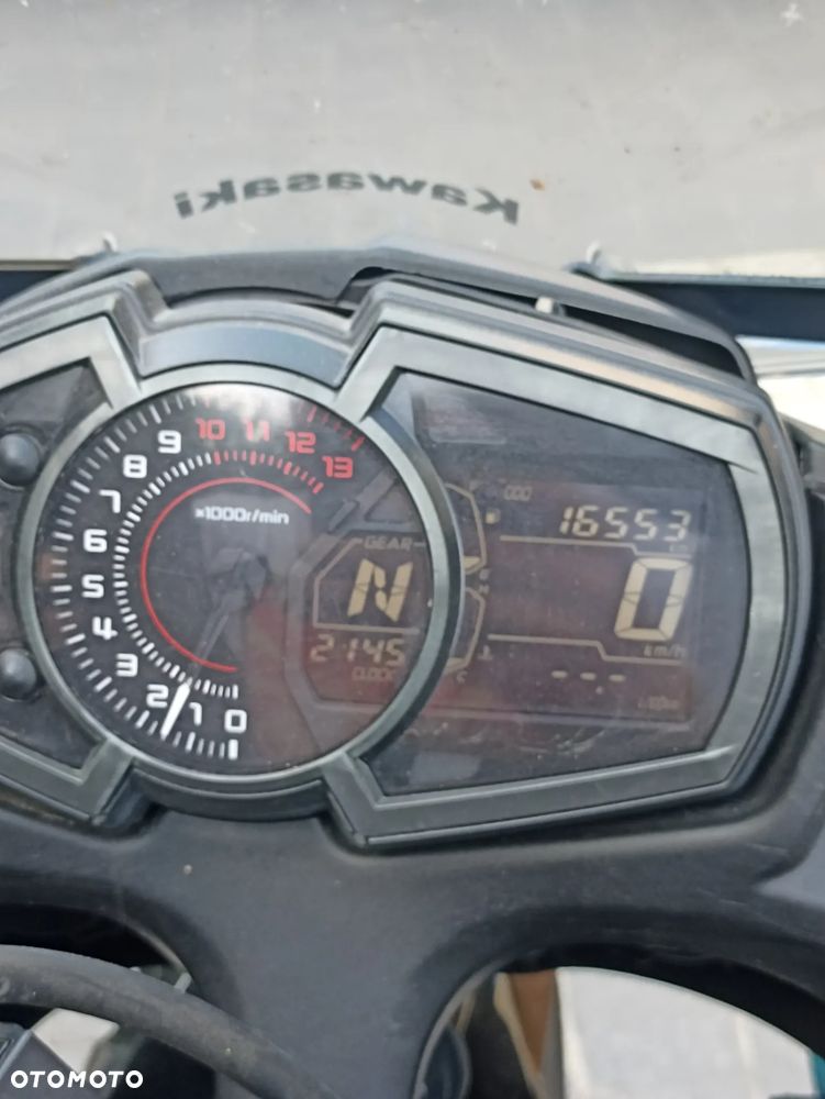 Kawasaki Ninja - 7