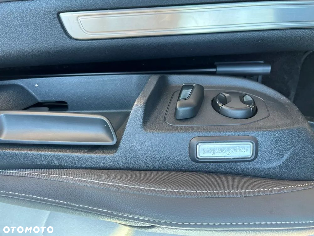 Volkswagen Arteon 2.0 TDI 4Motion Elegance DSG - 19