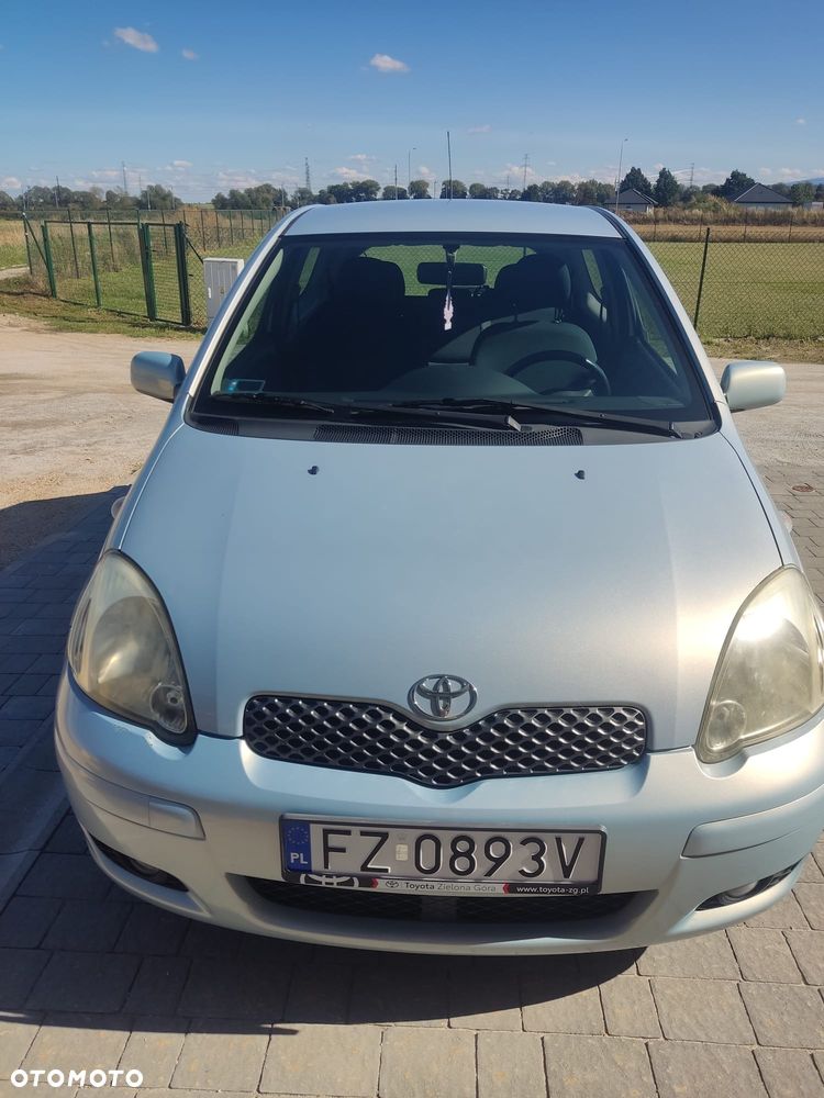 Toyota Yaris - 3