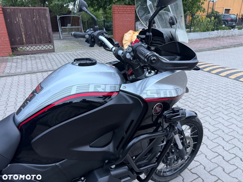 Honda VFR - 12
