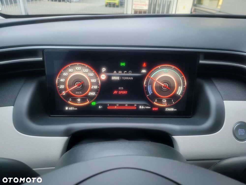 Hyundai Tucson 1.6 T-GDi HEV Platinum 4WD - 26