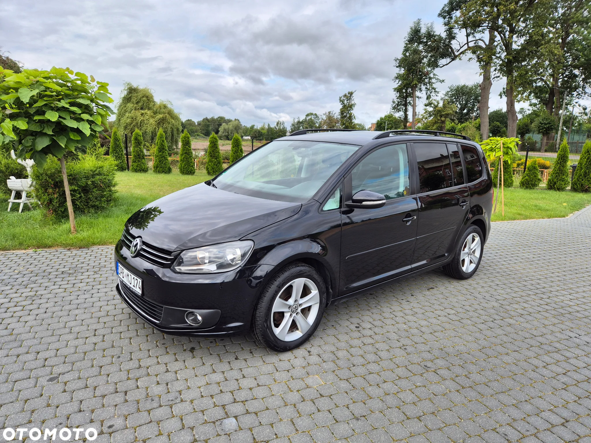 Volkswagen Touran 1.4 TSI STYLE - 11