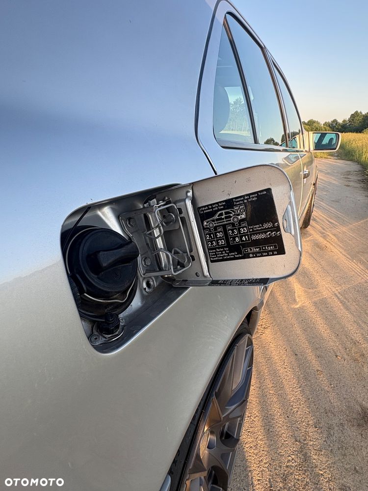 Mercedes-Benz Klasa C - 33