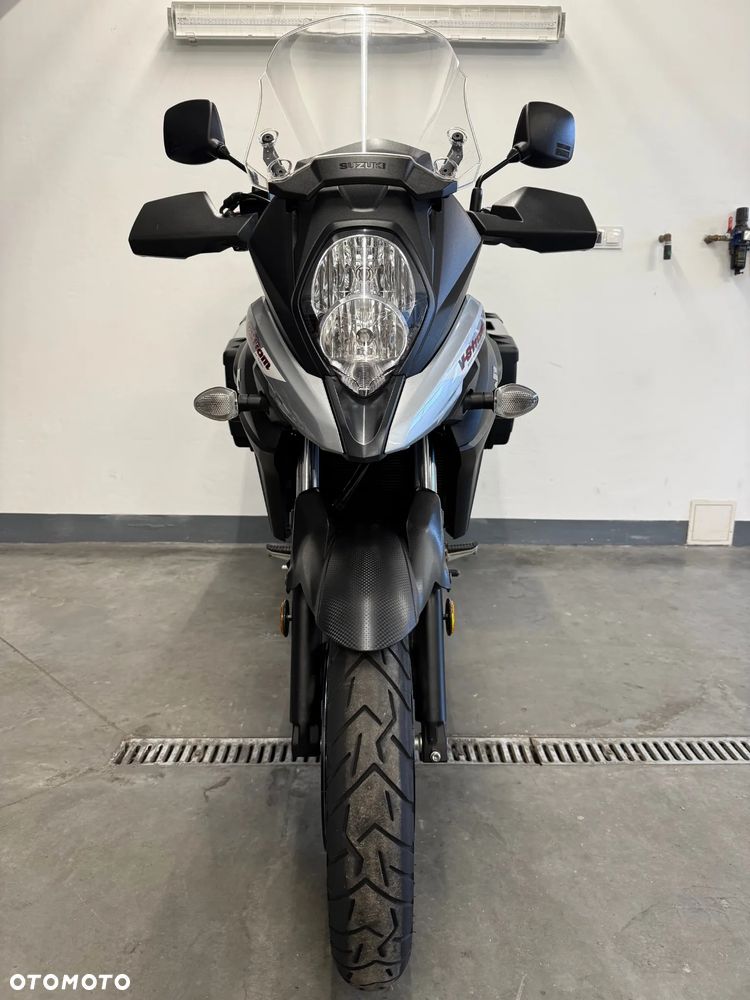 Suzuki V-STROM - 35