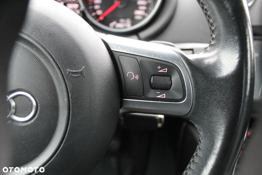 Audi TT Coupé 2.0 TFSI S tronic - 23